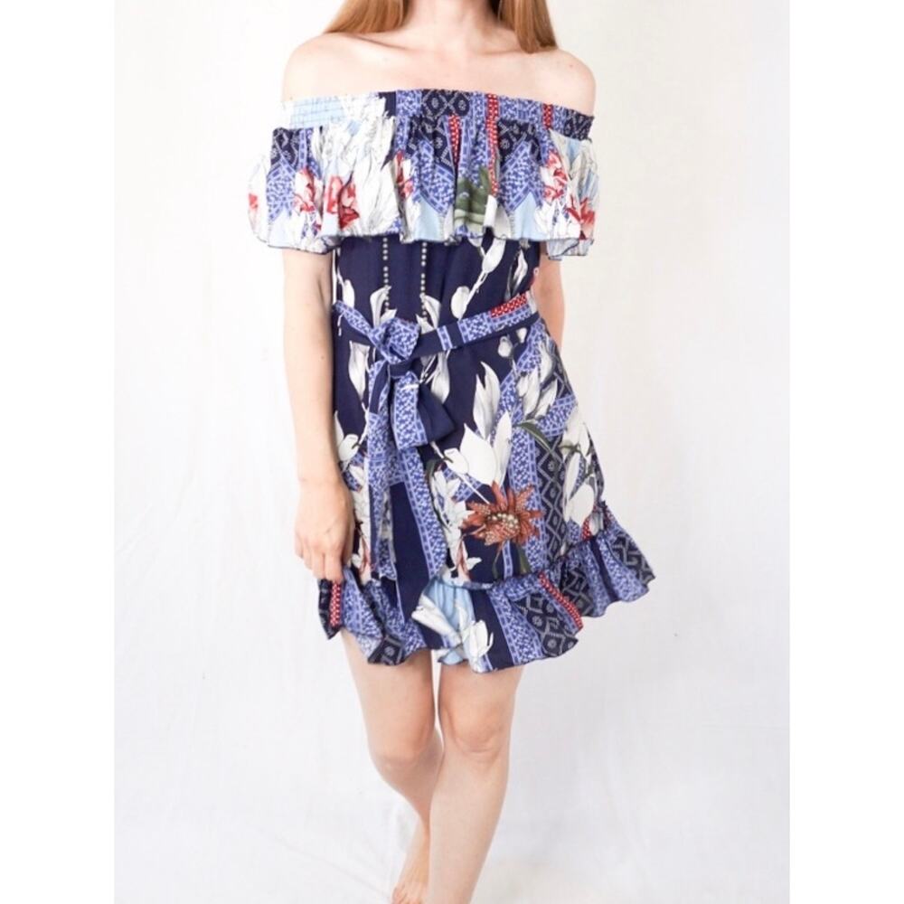 Jaase mini sundress